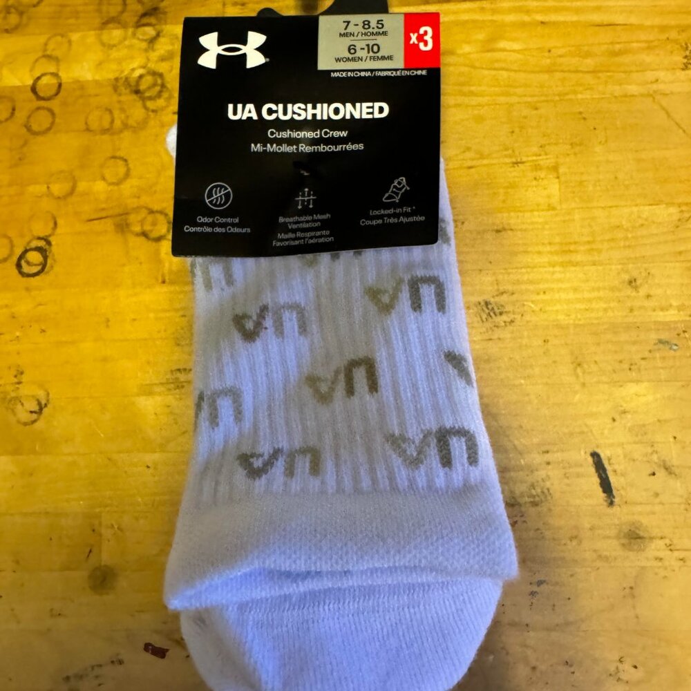 TWO (2) of UNDER ARMOUR Men's UA Cushioned Crew Socks 3-Pack 1385134 NEW w TAGS - Picture 2 of 7